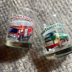 1996 Hess classic truck series glasses